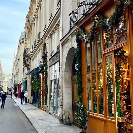 Authentique Sur L'ile Saint Louis By Weekome * Paris