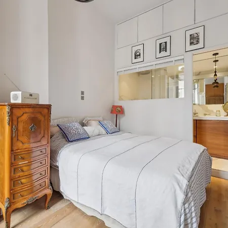 Authentique Sur L'ile Saint Louis By Weekome Appartement *