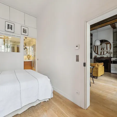Authentique Sur L'ile Saint Louis By Weekome Appartement Paris