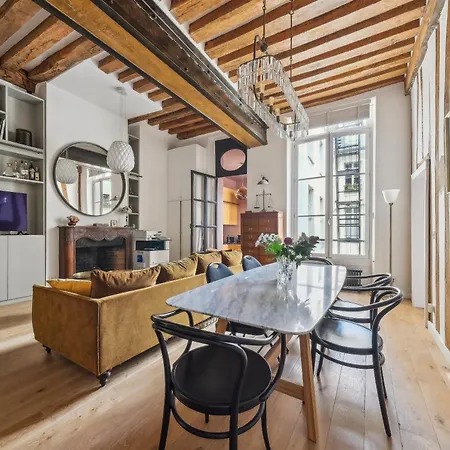 Appartement Authentique Sur L'ile Saint Louis By Weekome Paris